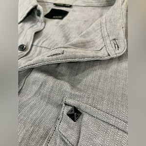 Men’s lightweight KREW Button Down Dress Shirt XL